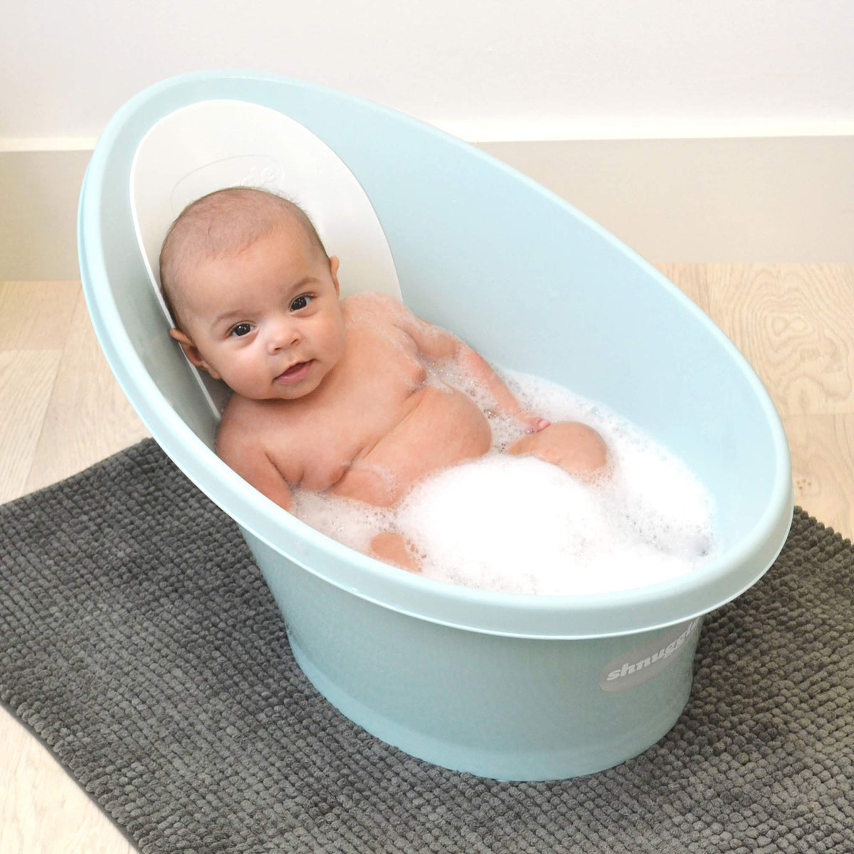 BABY BATH & SKINCARE